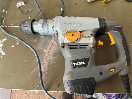 Photo of free SDS Drill - hammer not working (Finham CV3) #1