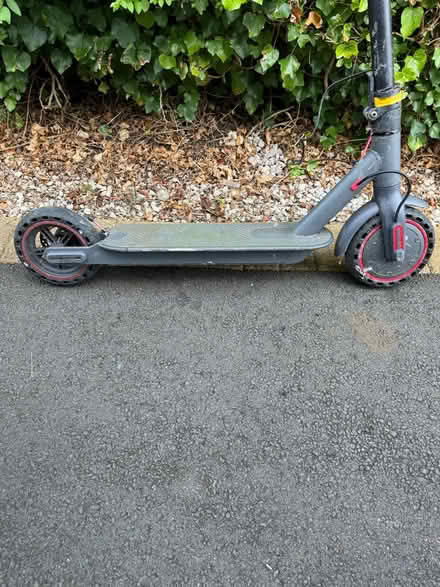 Photo of Broken e scooter (PR26NL) #1