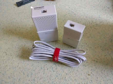 Photo of free TP link WiFi extender (Nooklands PR2) #1