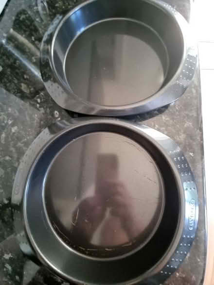 Photo of free 2 x 20cm Pyrex cake tins (Longley S5) #1