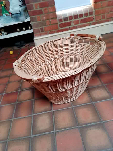 Photo of free Large laundry basket (North Ascot SL5) #1