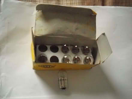 Photo of free 8 Hella Car Lamp Light Bulds 28V 7W E14 (Grange Court E10) #1