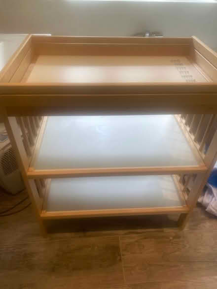 Photo of free Baby changing station +baby bath (Little Chalfont HP7) #1