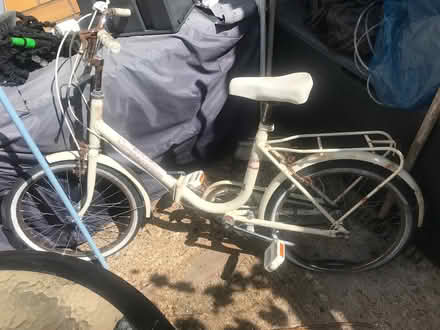 Photo of free Folding bile (Selsdon) #1