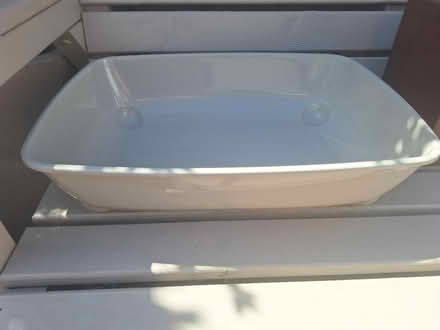 Photo of free cat litter tray (EH6 Leith) #1