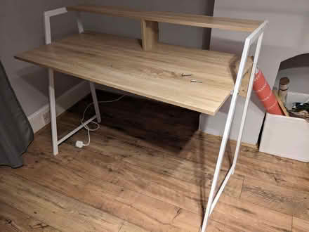 Photo of free Desk great condition (Abbey Wood SE2) #1