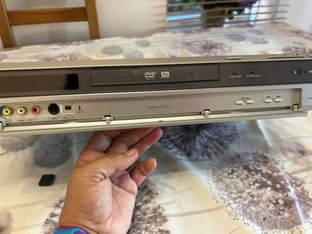 Photo of free Sony DVD player (Matlock DE4) #2