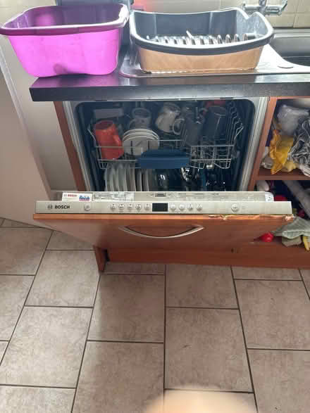 Photo of free Bosch dishwasher (SG4. Hitchin) #1