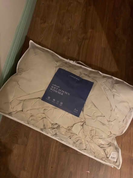 Photo of free Duvet (double bed size) (Walthamstow E17) #1