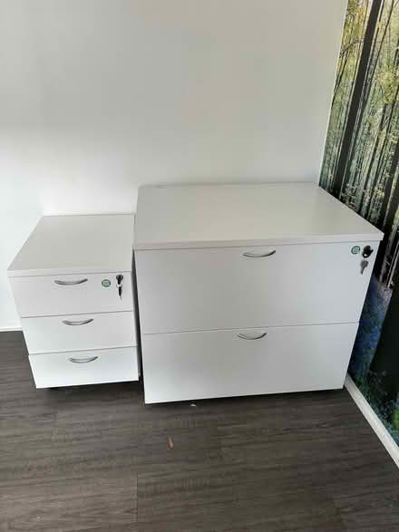 Photo of free Office drawer units (Laindon SS15) #1