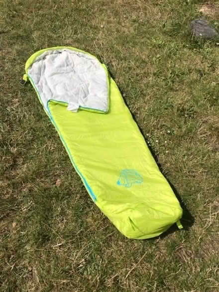 Photo of free Child’s sleeping bag (North Hinksey OX2) #3