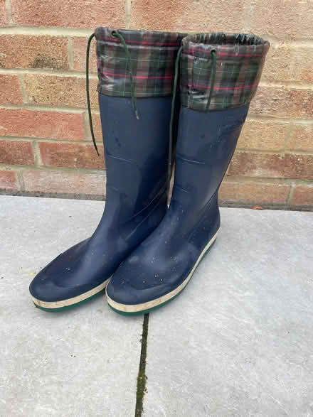 Photo of free Golf Wellies with spikes size 43/UK9 (Finchampstead RG40) #1