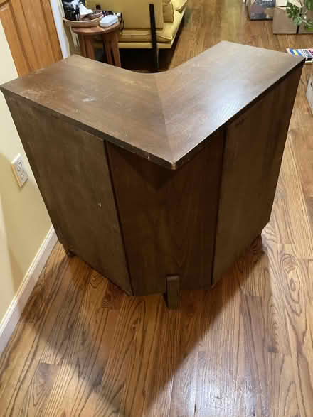 Photo of free Corner Wood Bookshelf (needs love) (Bed Stuy (Brooklyn)) #3