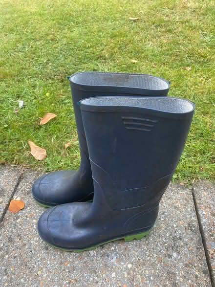 Photo of free Size 5 Navy Wellingtons (Riverhead) #1