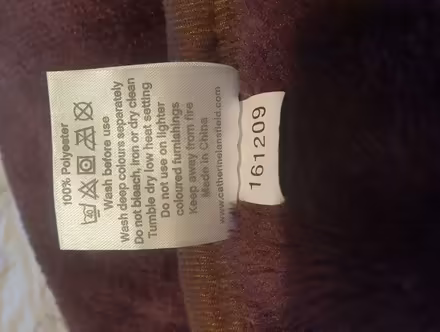 Photo of free Blanket (Lauriston EH3) #2