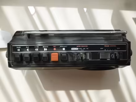 Photo of free Analogue Radio (Hadleigh SS7) #4
