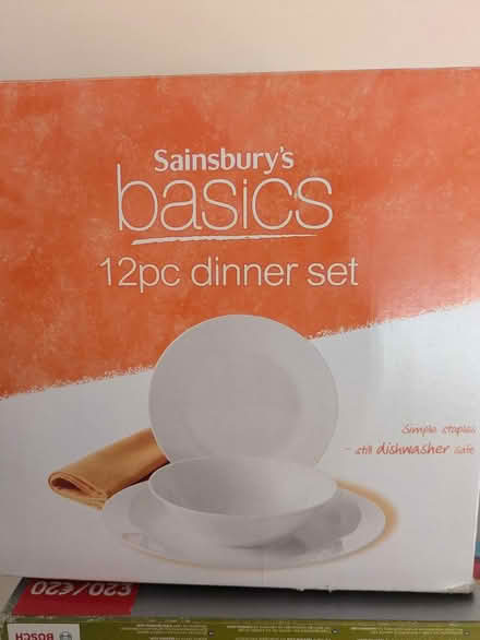 Photo of free Sainsbury's Basics dinner set (GL4) #1