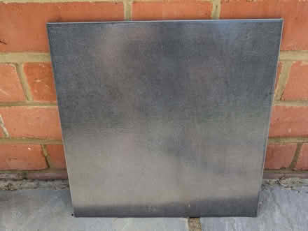 Photo of free 12 Grey Ceramic Floor Tiles - 31.5cms x 31.5cms (Wokingham RG40) #3