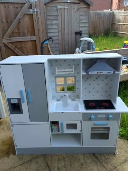 Photo of free Play kitchen (Malvern Link WR14) #1