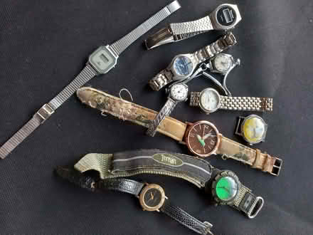 Photo of free wristwatches, not working (Woodford IG8) #1