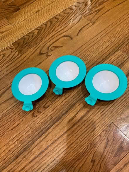Photo of free 3 Drain covers (Bed Stuy (Brooklyn)) #2