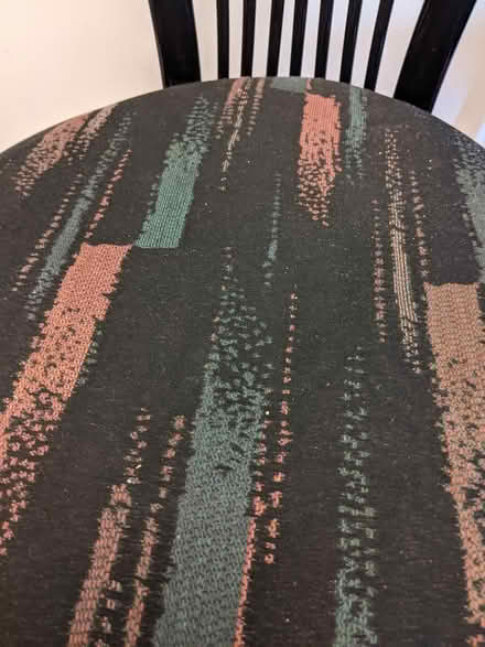 Photo of free 6 Dining Room Chairs (yonge & Finch) #1