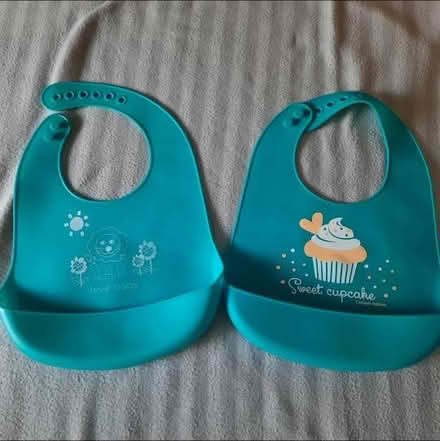 Photo of free Bibs (CR0) #1