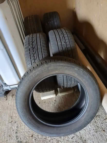 Photo of free Five Car/Vehicle Tyres Size 255/55 R18 (CT2) #1