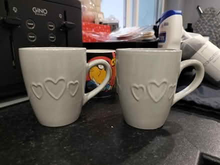 Photo of free X6 mugs (Larkfield, ME20) #4