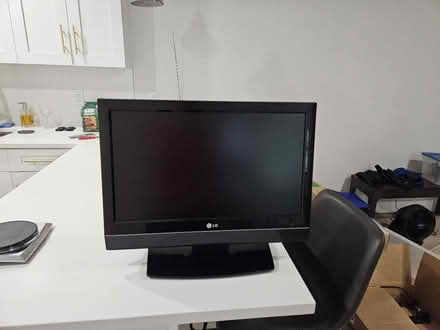 Photo of free LG 20 inch tv (Walden) #1