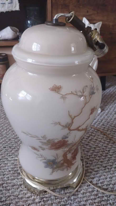 Photo of free 1980s lamp (Rising sun) #1