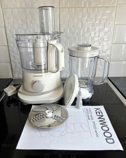 Photo of free kenwood food processor, hardly used, complete. (Spondon DE21) #1