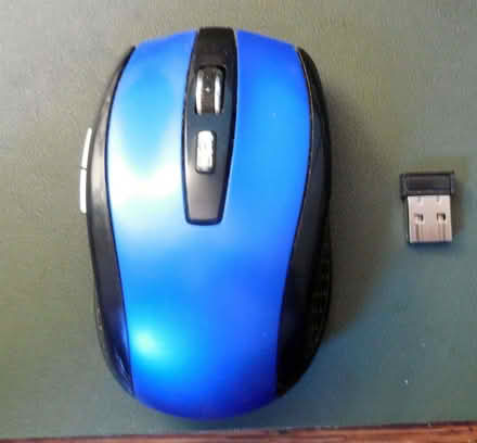 Photo of free Cordless mouse with USB dongle (Stroud GL5) #1