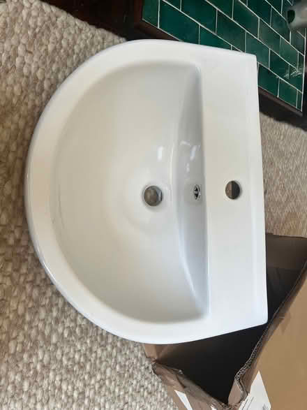 Photo of free New sink (Hampden Park) #1