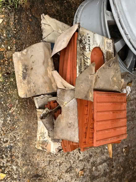Photo of free Floor Tiles (Colnbrook SL3) #1