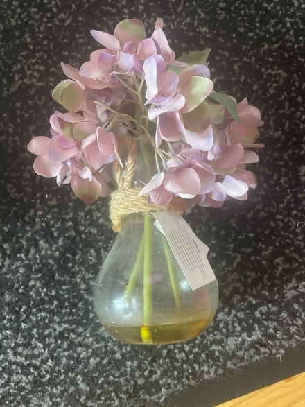 Photo of free Fake flowers (Feltham, TW13) #1