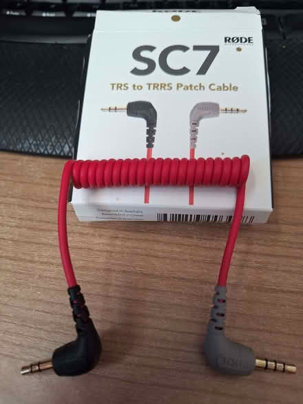 Photo of free SC7 TRS to TRRS Patch Cable (Thatcham RG18) #1