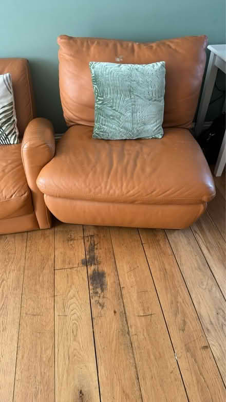Photo of free Leather Sofa’s (Watford WD18) #2