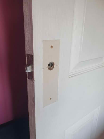 Photo of free 6 panel door from Howdens (Morden) #4