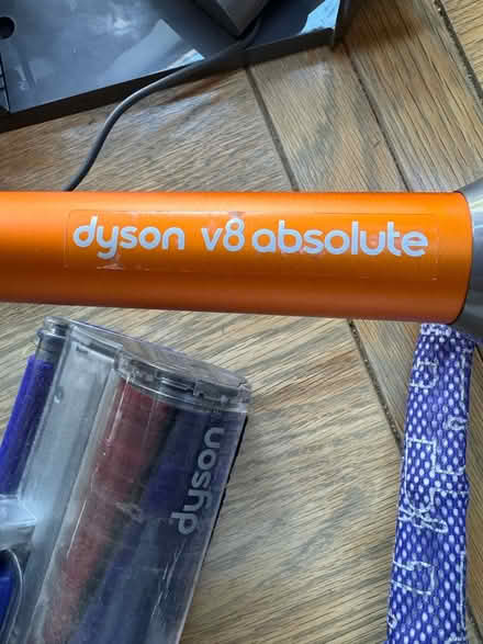 Photo of free Faulty Dyson V8 vacuum cleaner (Southbourne) #2