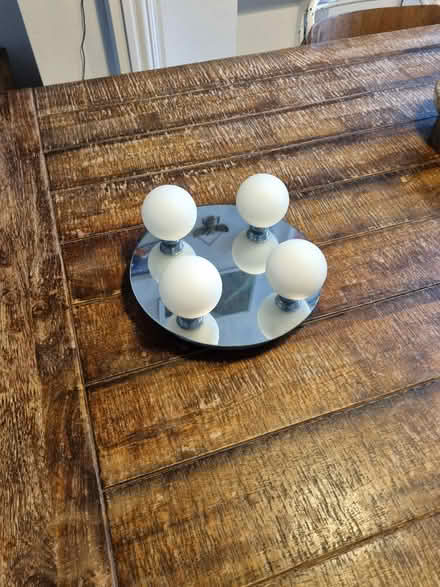 Photo of free Bathroom light fitting with bulbs (Urmston M41) #1