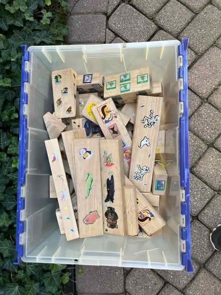 Photo of free Garage clean out (Glenview) #1