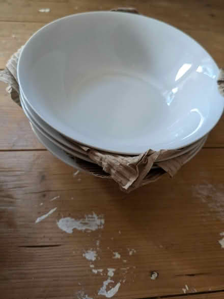 Photo of free Sainsbury's Basics dinner set (GL4) #2