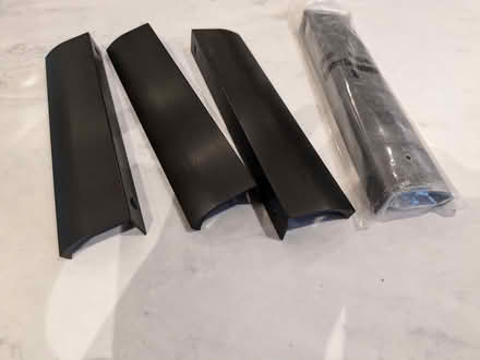Photo of free Kitchen Hinges & handles (Rainhill L35) #1