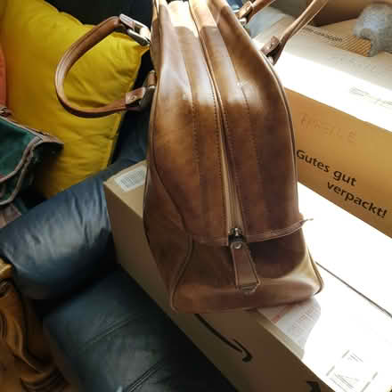 Photo of free Large Holdall (GU9 9e) #2
