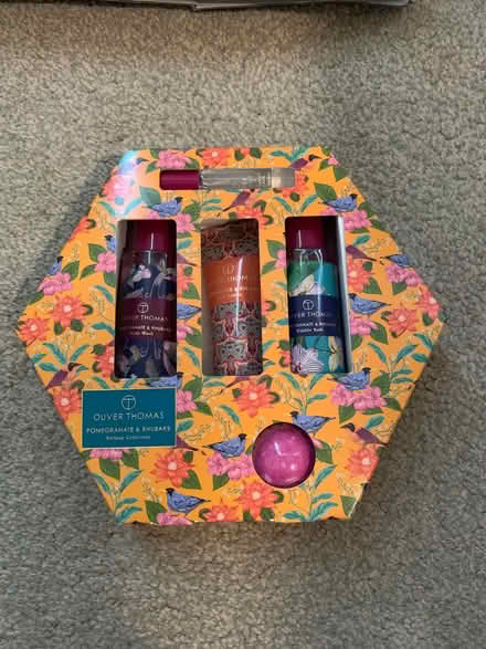 Photo of free Oliver Thomas gift set (Reading, arborfield) #1