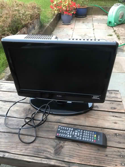 Photo of free Tv / DVD player (Quedgeley Gloucester GL2) #1