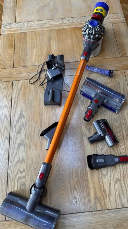 Photo of free Faulty Dyson V8 vacuum cleaner (Southbourne) #1