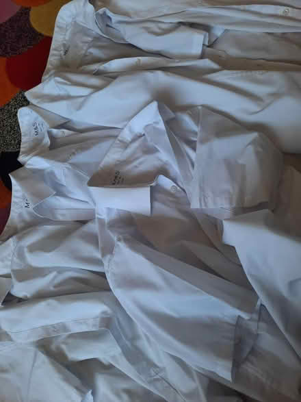 Photo of free White short sleve shirts 16"collar (ME20) #2