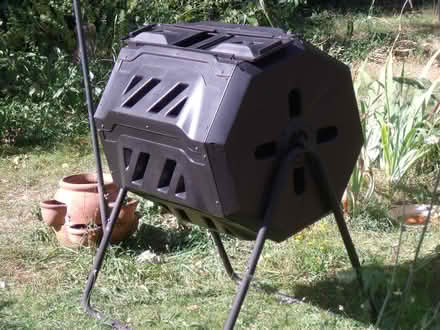 Photo of free Rotating Composter (Newark, off London Rd) #1